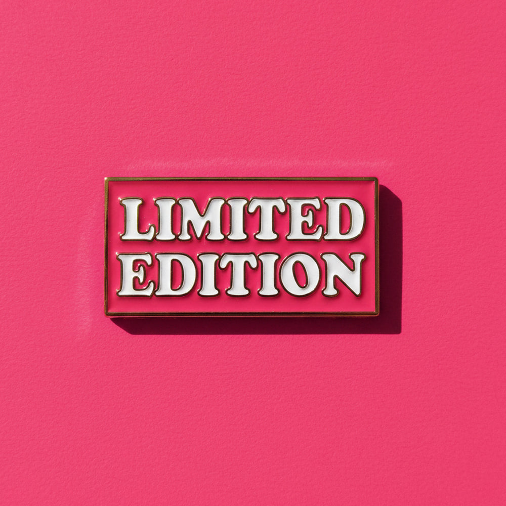 Pin's Limited Edition - Femme forte- Féministes - Pins Message - Girl Power !