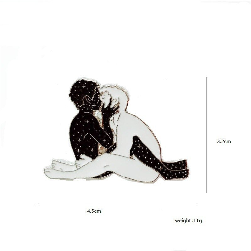 Pins Tendance Pas Cher - Pins amour, couple s'embrassant - Pins émaillé avec amoureux illustrés