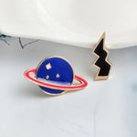 Double Pins planète saturne et éclair - pins emaillé avec chainette pins Nasa