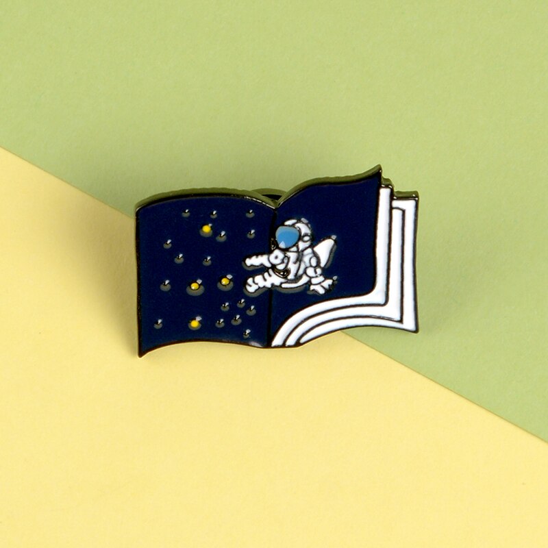 Pins livre de l'espace Pins Original Astronaute Broche en émail
