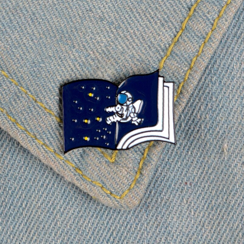 Pins livre de l'espace Pins Original Astronaute Broche en émail