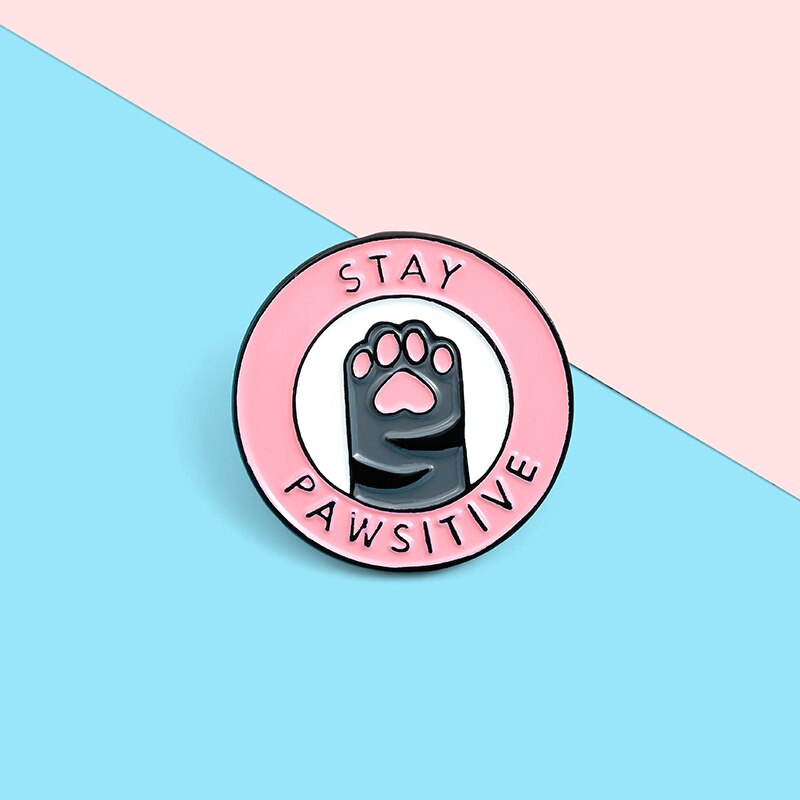 Pins original Pins Patte de Chat avec Message Ultra Cool