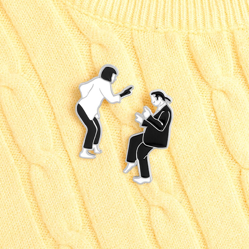 Pin's Vintage culte dance des années 90