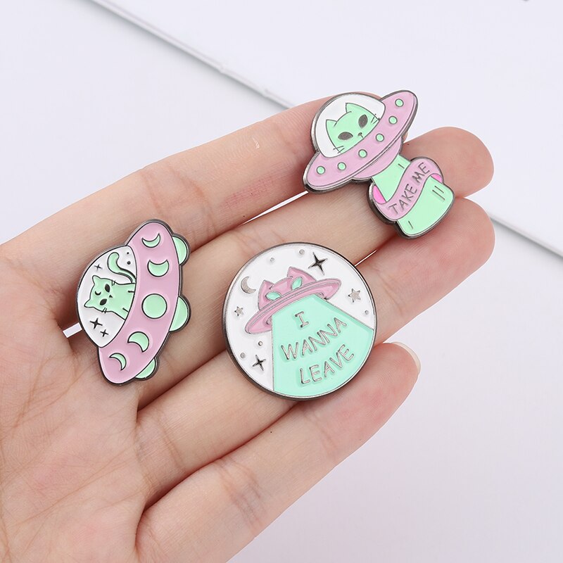 Pin's Chat kawaii Broches Chat Kawaii mignons Alien
