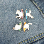 Pins chat cirque cartoon mignon dans cerceau pins émaillé avec chainette Pins mignons femme enfant