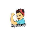 Pin's féministe - Pin's Girl Power Bras levé - Sois la meilleure version de toi même