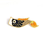 Pins Poisson japonais Koi Broche en émail poisson
